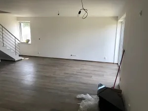 Prodej bytu 4+1, Buštěhrad, Švermova, 110 m2