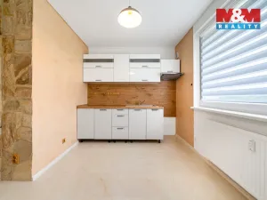 Prodej bytu 3+1, Jirkov, Mládežnická, 68 m2