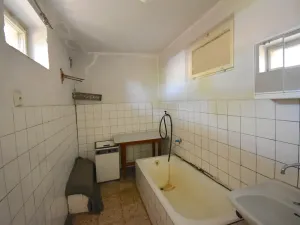 Prodej rodinného domu, Jíkev, 290 m2