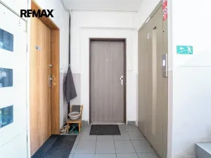 Prodej bytu 1+1, Kolín, Roháčova, 42 m2