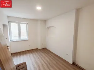 Prodej bytu 3+kk, Teplice, U Hadích lázní, 57 m2