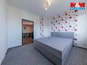 Prodej bytu 3+1, Habartov, Karla Čapka, 55 m2