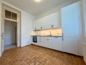 Pronájem bytu 2+1, Praha - Holešovice, Letenské náměstí, 82 m2