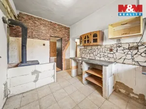 Prodej zemědělské usedlosti, Běchary - Běchárky, 141 m2
