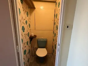 Pronájem bytu 2+kk, Praha - Kobylisy, Kurkova, 44 m2