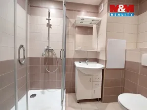 Prodej bytu 3+1, Klášterec nad Ohří - Miřetice u Klášterce nad Ohří, Pod Stadionem, 62 m2