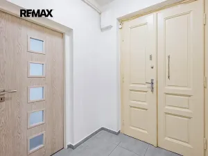 Pronájem bytu 1+1, Jindřichův Hradec, Tovární, 48 m2