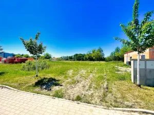 Prodej pozemku, Hluboká nad Vltavou, Potoční, 898 m2
