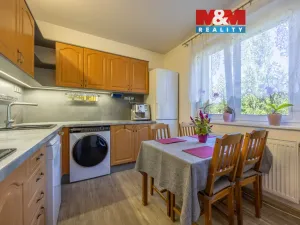 Prodej bytu 3+1, Klášterec nad Ohří, Topolová, 69 m2