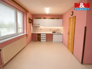 Prodej rodinného domu, Babice, 196 m2