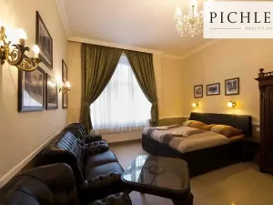 Prodej činžovního domu, Karlovy Vary, K. Čapka, 525 m2