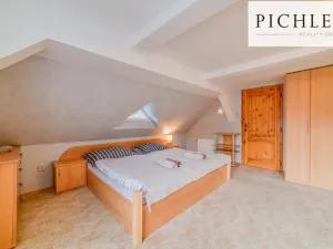 Prodej rodinného domu, Stříbrná, 341 m2