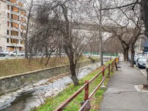 Pronájem bytu 1+kk, Praha - Vinohrady, Na Folimance, 28 m2
