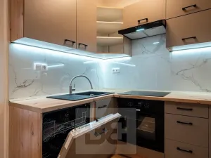 Pronájem bytu 2+1, Praha - Žižkov, Jana Želivského, 63 m2