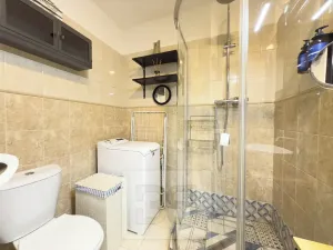 Pronájem bytu 1+1, Praha - Smíchov, Na Skalce, 35 m2