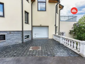 Prodej rodinného domu, Karlovy Vary, Krokova, 280 m2