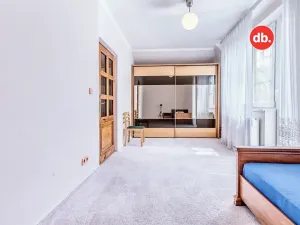 Prodej rodinného domu, Karlovy Vary, Krokova, 280 m2