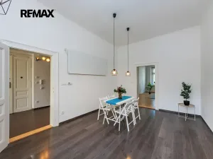 Prodej bytu 2+1, Praha - Vinohrady, Ondříčkova, 90 m2