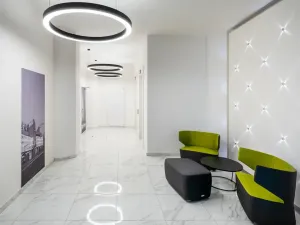 Pronájem kanceláře, České Budějovice, Pražská tř., 310 m2