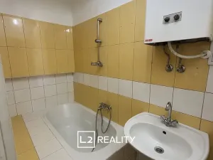 Prodej bytu 1+kk, Praha - Krč, Obětí 6. května, 27 m2