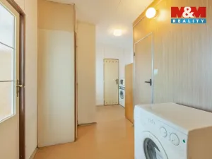 Prodej bytu 3+1, Kladno - Kročehlavy, Děčínská, 76 m2