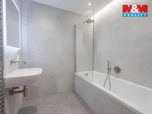 Prodej bytu 3+1, Kladno - Kročehlavy, Děčínská, 76 m2