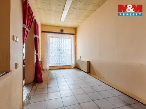 Prodej rodinného domu, Šluknov, nám. Míru, 258 m2