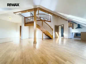 Prodej atypického bytu, Praha - Smíchov, Na Březince, 135 m2