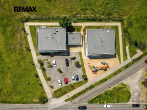Prodej komerčního pozemku, Hovorčovice, 5254 m2