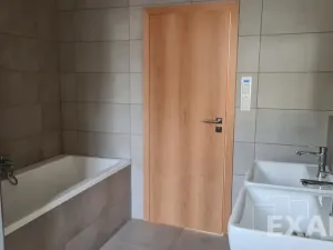 Pronájem rodinného domu, Úvaly, Skácelova, 152 m2