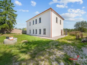 Pronájem bytu 1+kk, Sadová, 38 m2