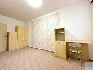 Prodej bytu 2+1, Krnov, Dvořákův okruh, 44 m2