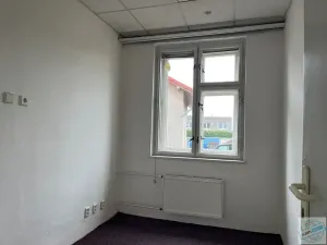 Pronájem kanceláře, Hlučín, 130 m2