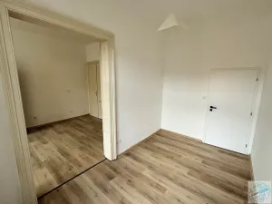 Pronájem bytu 4+1, Opava, Zacpalova, 92 m2