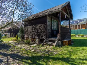Prodej zahrady, Praha - Horní Počernice, Zábrodí, 297 m2