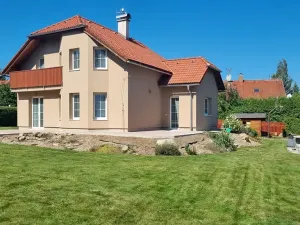 Pronájem rodinného domu, Liberec, Irkutská, 250 m2