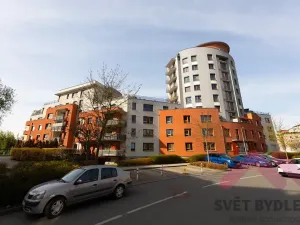 Pronájem bytu 3+kk, Praha - Záběhlice, Mattioliho, 82 m2