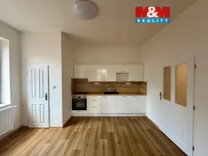 Pronájem bytu 4+1, Děčín - Děčín IV-Podmokly, 118 m2