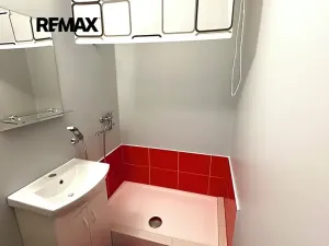 Prodej bytu 1+kk, Kladno, Švédská, 33 m2