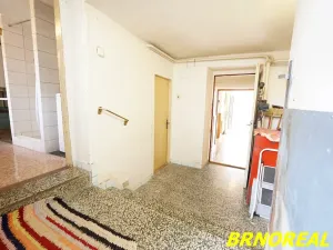 Prodej rodinného domu, Želeč, 237 m2