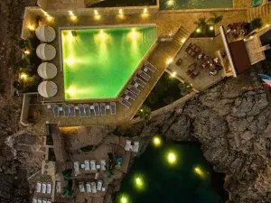 Prodej bytu 2+kk, Dobrá Voda, Černá Hora, 38 m2