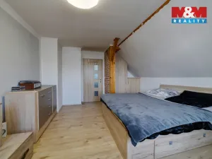 Prodej rodinného domu, Skalná, Slepá, 175 m2