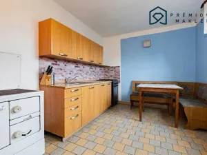 Prodej rodinného domu, Liběšice - Dobříčany, 200 m2
