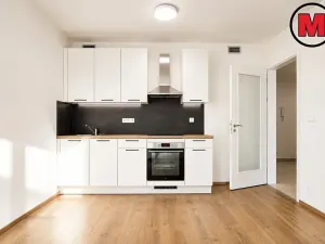 Pronájem bytu 2+kk, Praha - Vysočany, Smržových, 56 m2