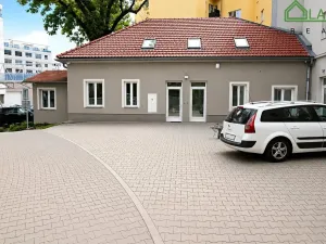 Pronájem garážového stání, Brno, Koliště, 15 m2