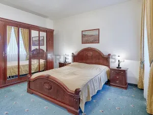 Prodej ubytování, Karlovy Vary, Mariánskolázeňská, 1425 m2