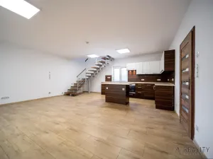 Pronájem rodinného domu, Řepiště, Jižní, 170 m2