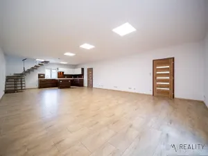 Pronájem rodinného domu, Řepiště, Jižní, 170 m2