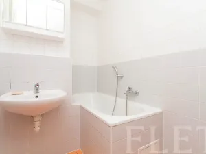 Prodej bytu 2+kk, Praha - Kbely, Pod Nouzovem, 45 m2