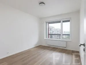 Pronájem bytu 2+kk, Praha - Hloubětín, Waltariho, 52 m2